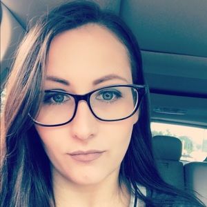 Meet your Posher, Alice